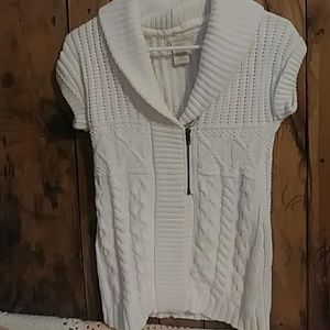 Short sleeve half zip sweater